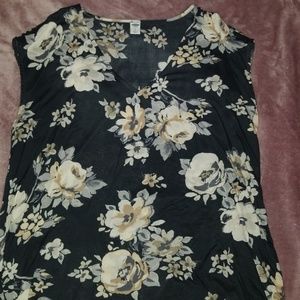 Gorgeous blouse nwot